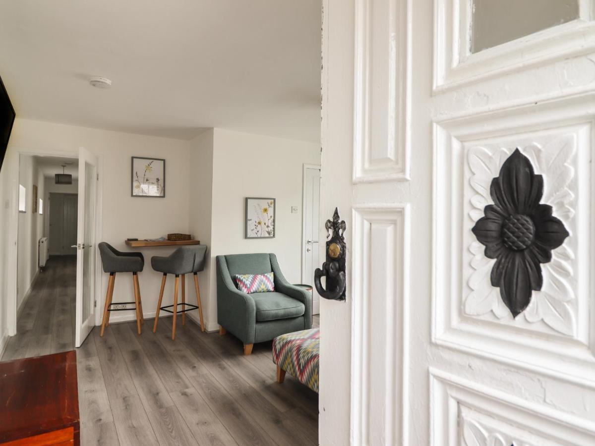 The Old Coach House Appartement Conwy Buitenkant foto