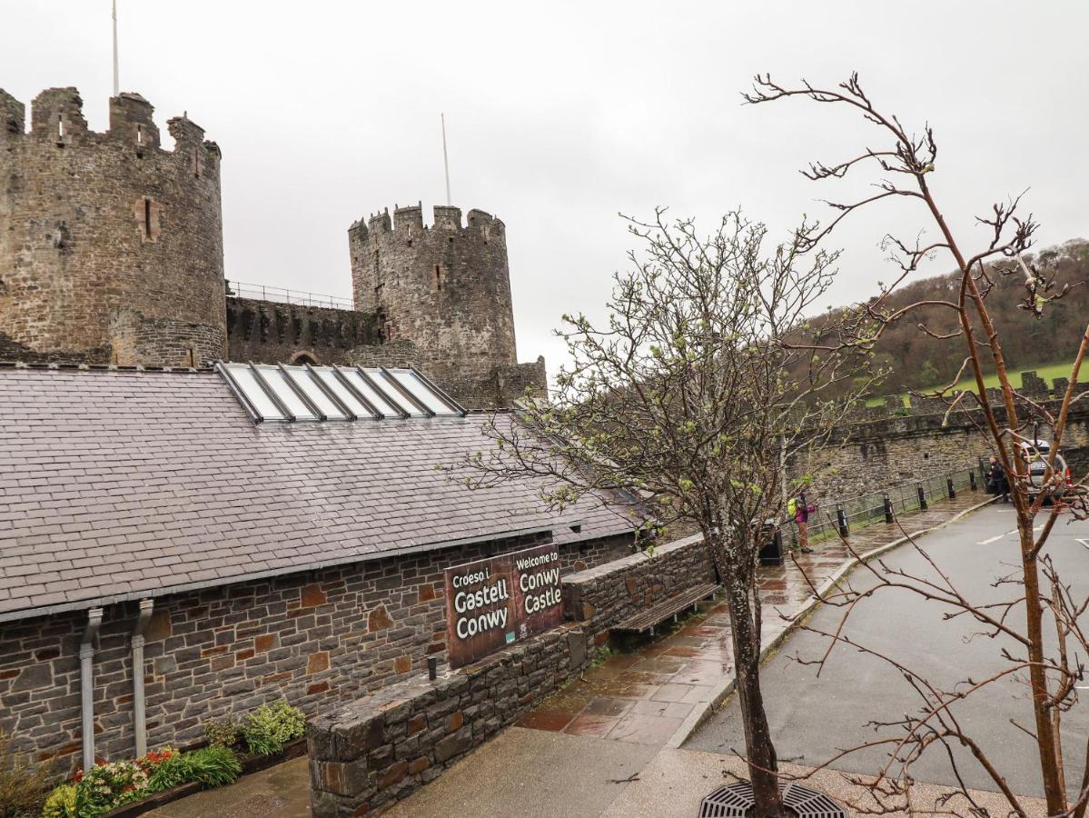 The Old Coach House Appartement Conwy Buitenkant foto